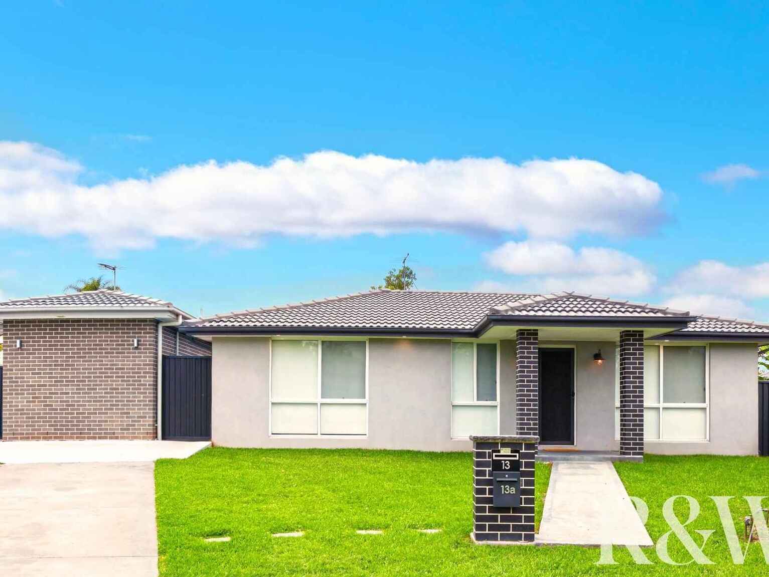 13 & 13A Warrenton Street St Clair