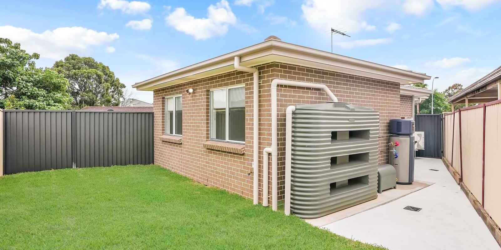 13 & 13A Warrenton Street St Clair