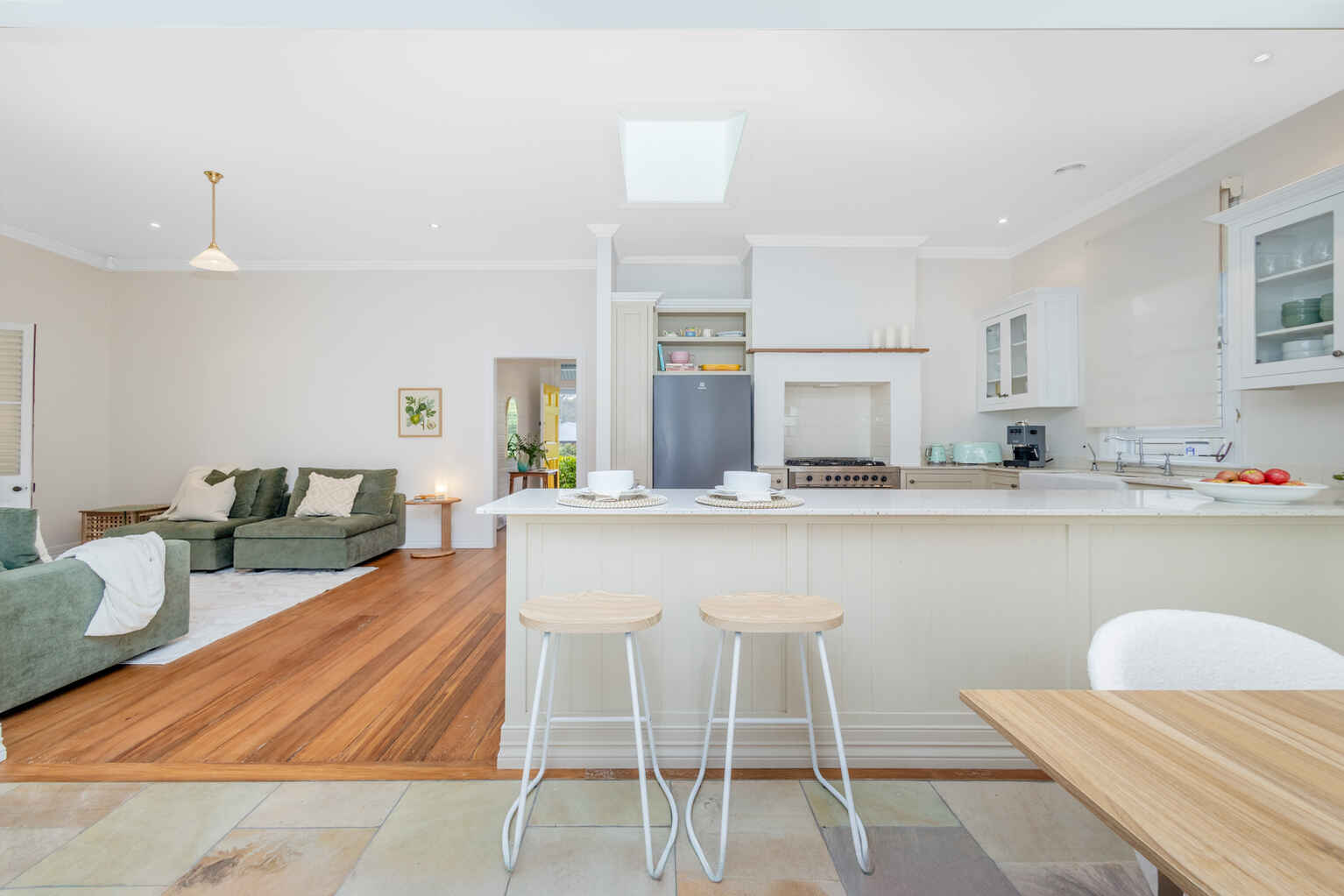 17 Waragil Street Blackheath 17 Waragil Street Blackheath