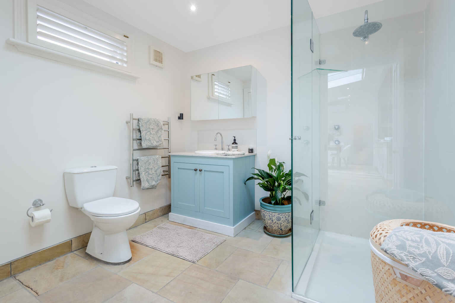 17 Waragil Street Blackheath 17 Waragil Street Blackheath