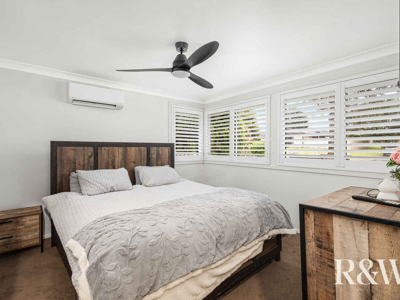 8 Lorne Avenue South Penrith 8 Lorne Avenue South Penrith