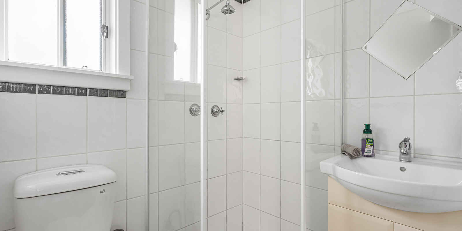 8 Lorne Avenue South Penrith 8 Lorne Avenue South Penrith