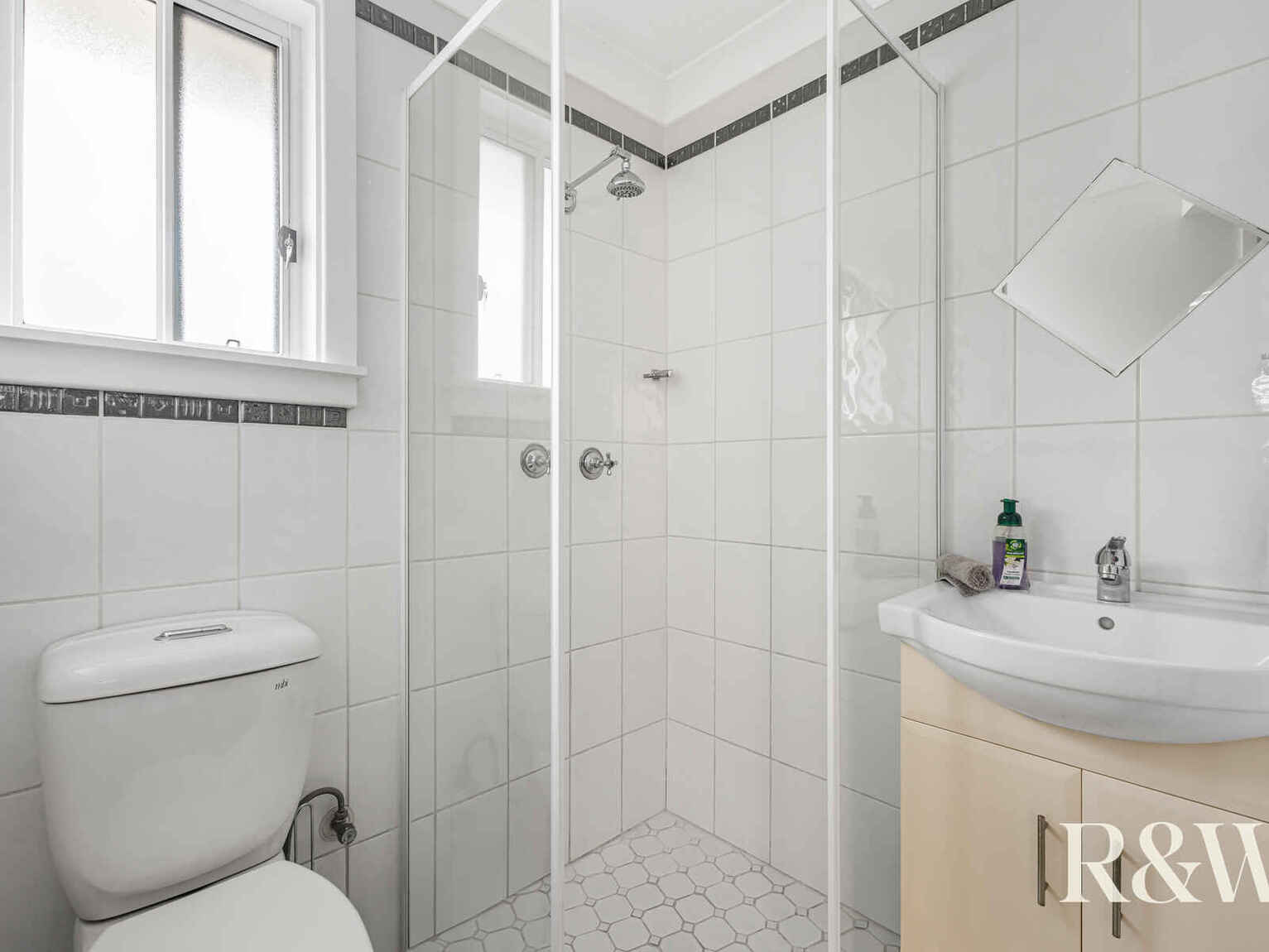 8 Lorne Avenue South Penrith 8 Lorne Avenue South Penrith