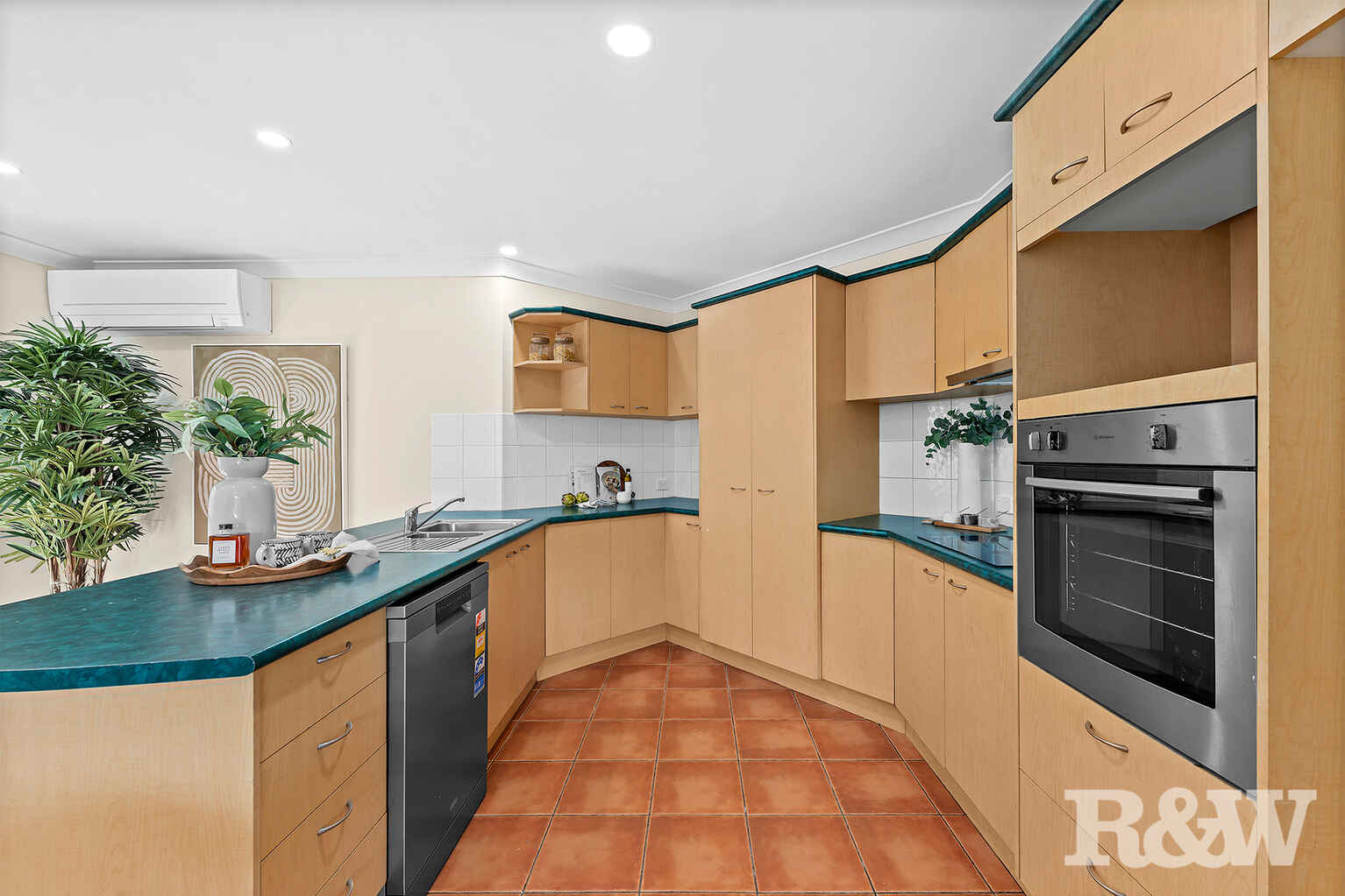 32 Mapleton Crescent Forest Lake 32 Mapleton Crescent Forest Lake