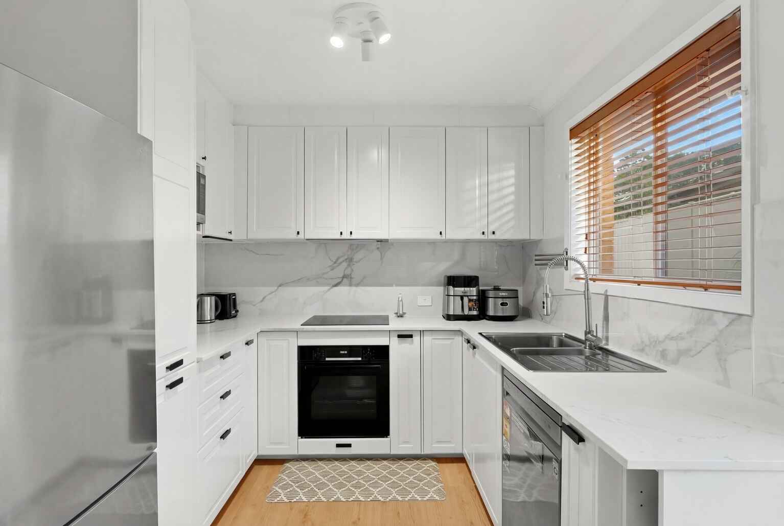 2 Genoa Place Tascott