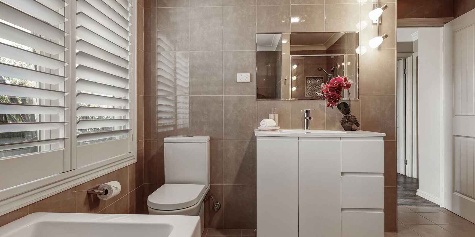 23 Gibbons Road Moss Vale 23 Gibbons Road Moss Vale