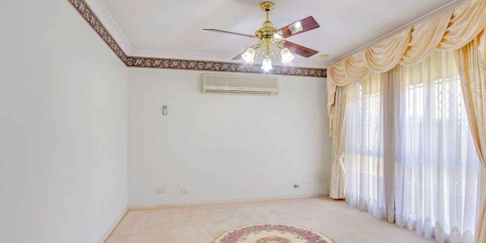 5 Shamrock Court St Clair