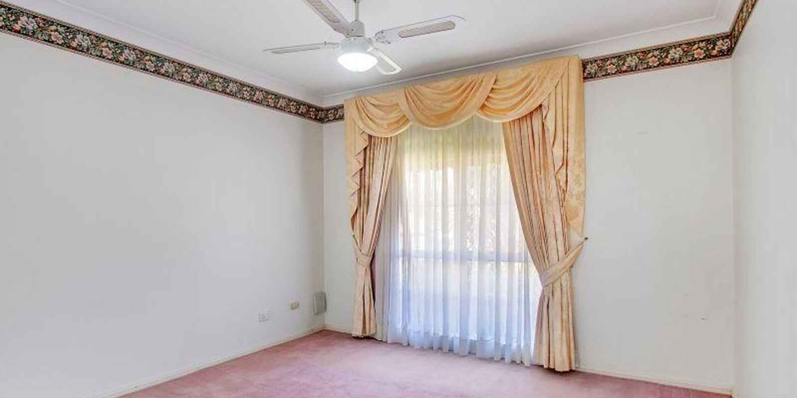 5 Shamrock Court St Clair