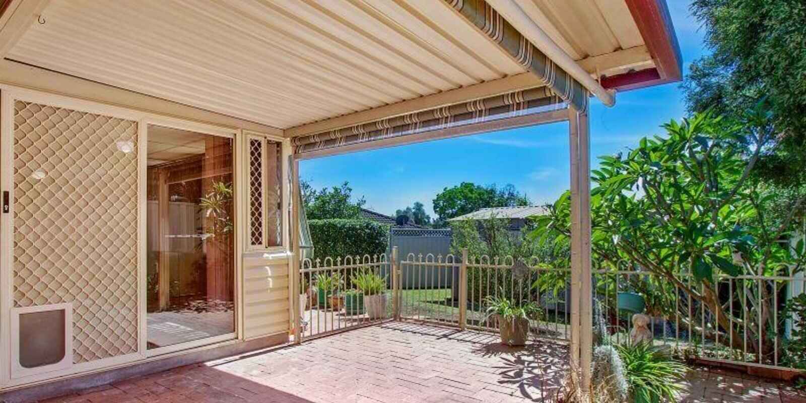 5 Shamrock Court St Clair