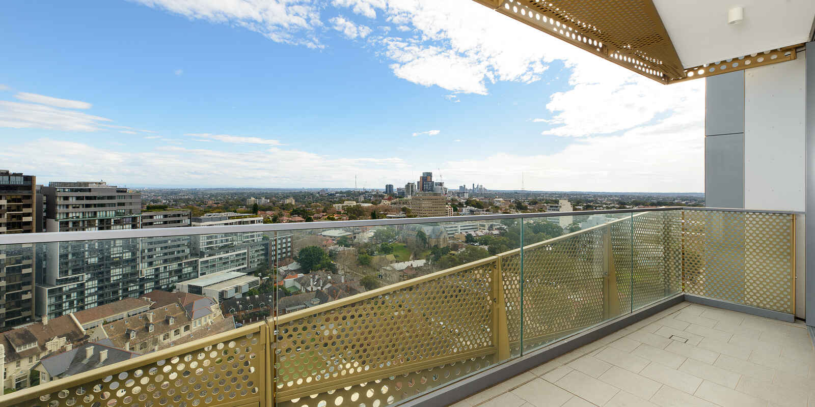 1910/221 Miller Street North Sydney