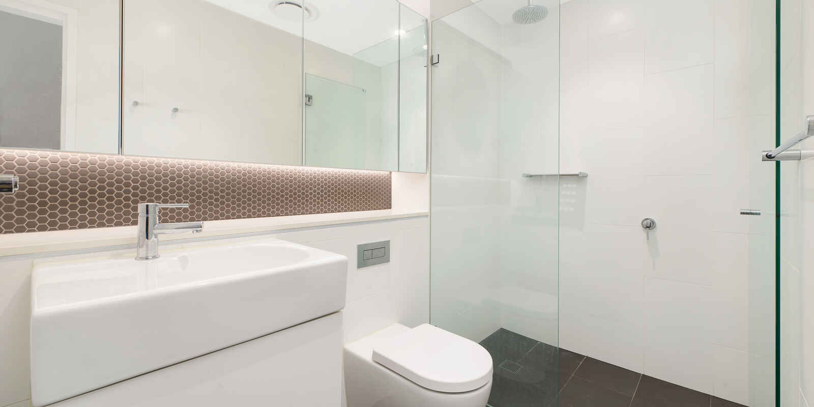 1910/221 Miller Street North Sydney