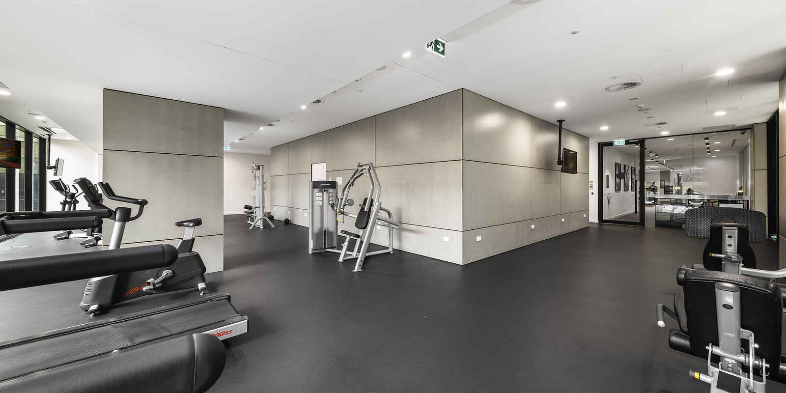 1910/221 Miller Street North Sydney