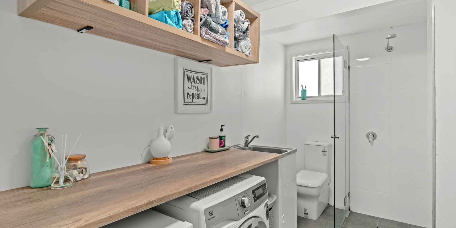 14 Victory Parade Tascott 14 Victory Parade Tascott