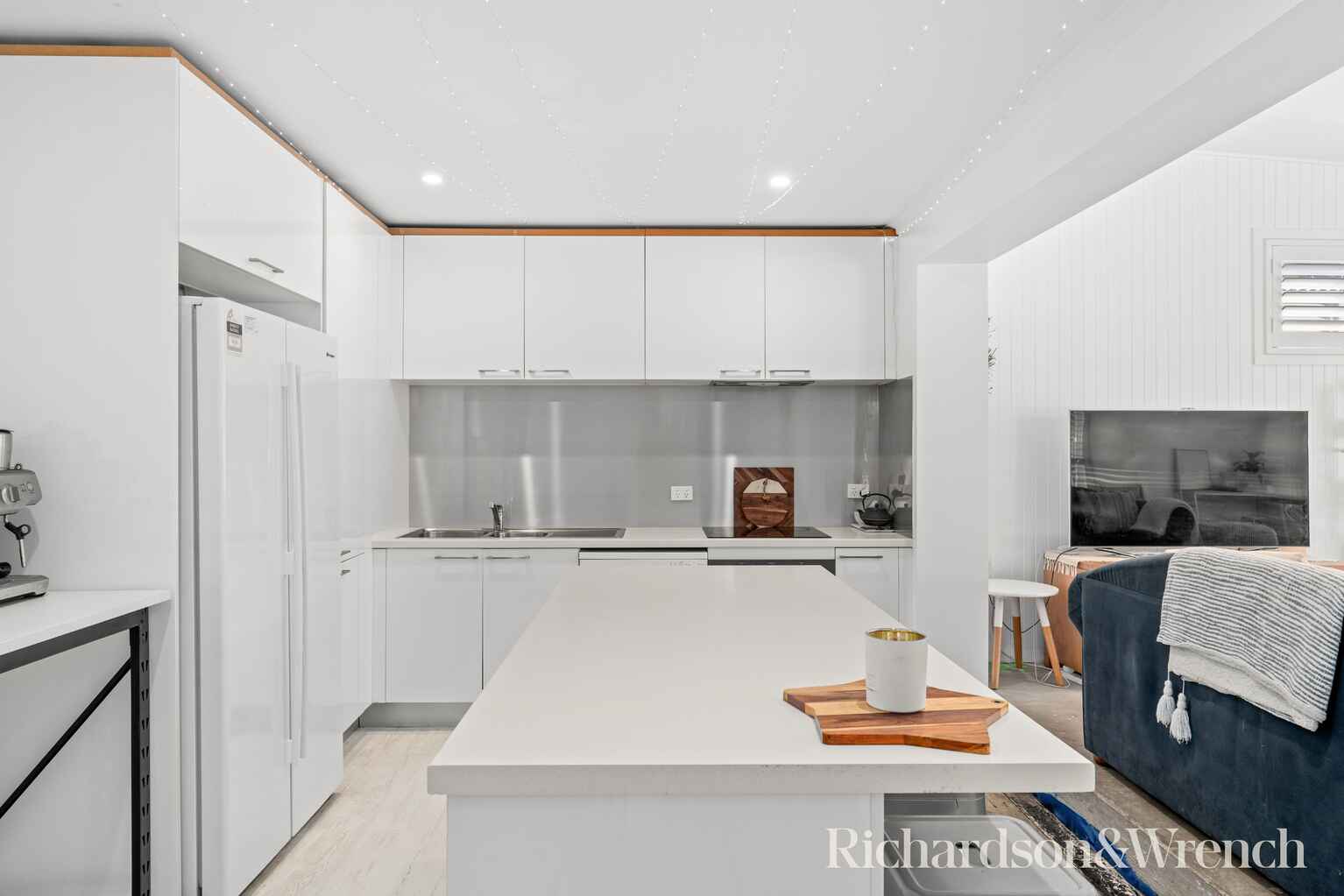 14 Victory Parade Tascott 14 Victory Parade Tascott