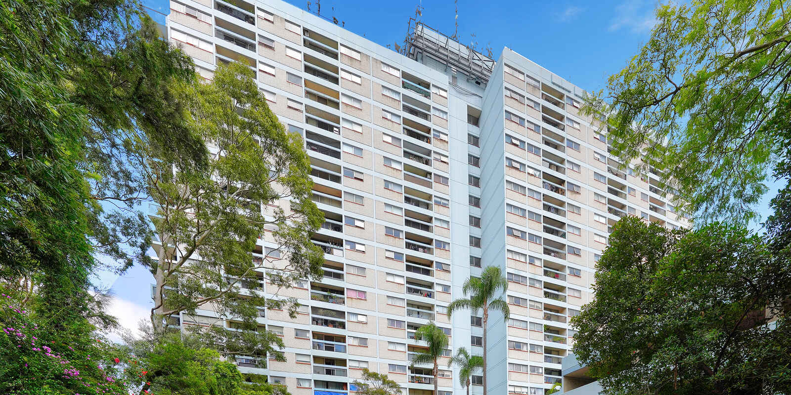 17L/15 Campbell Street Parramatta