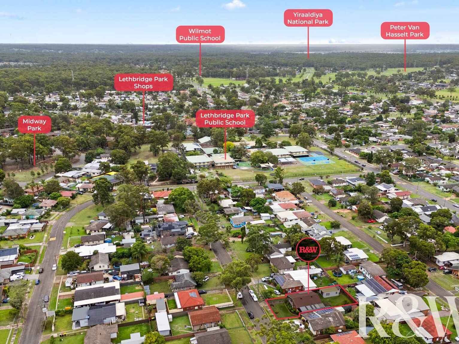 19 Melanesia Avenue Lethbridge Park 19 Melanesia Avenue Lethbridge Park