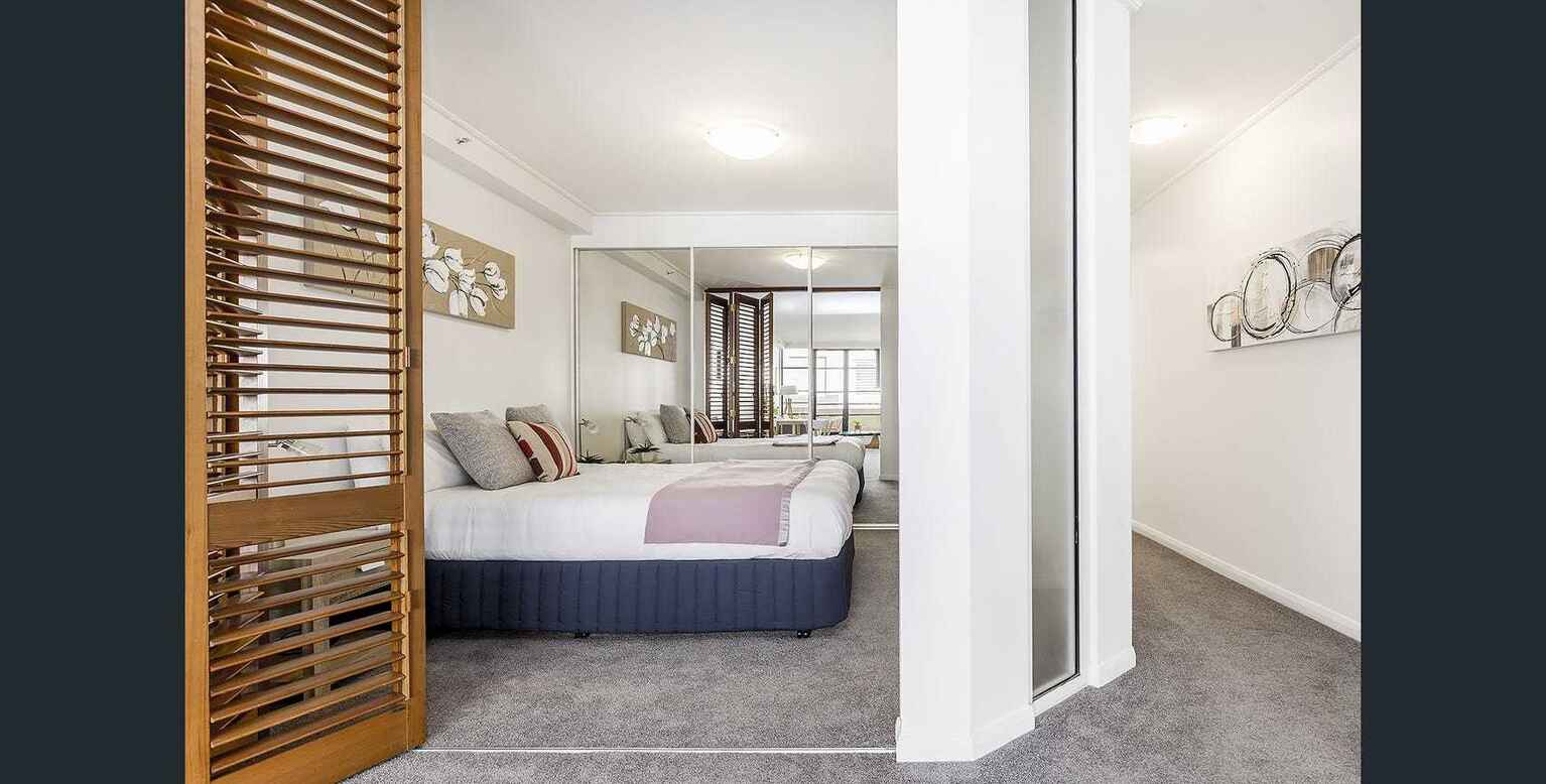 811/26 Napier Street North Sydney