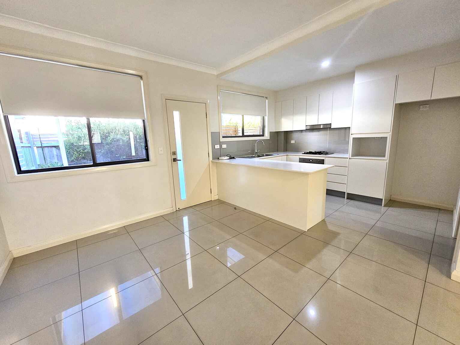 4/175 Kissing Point Road Dundas