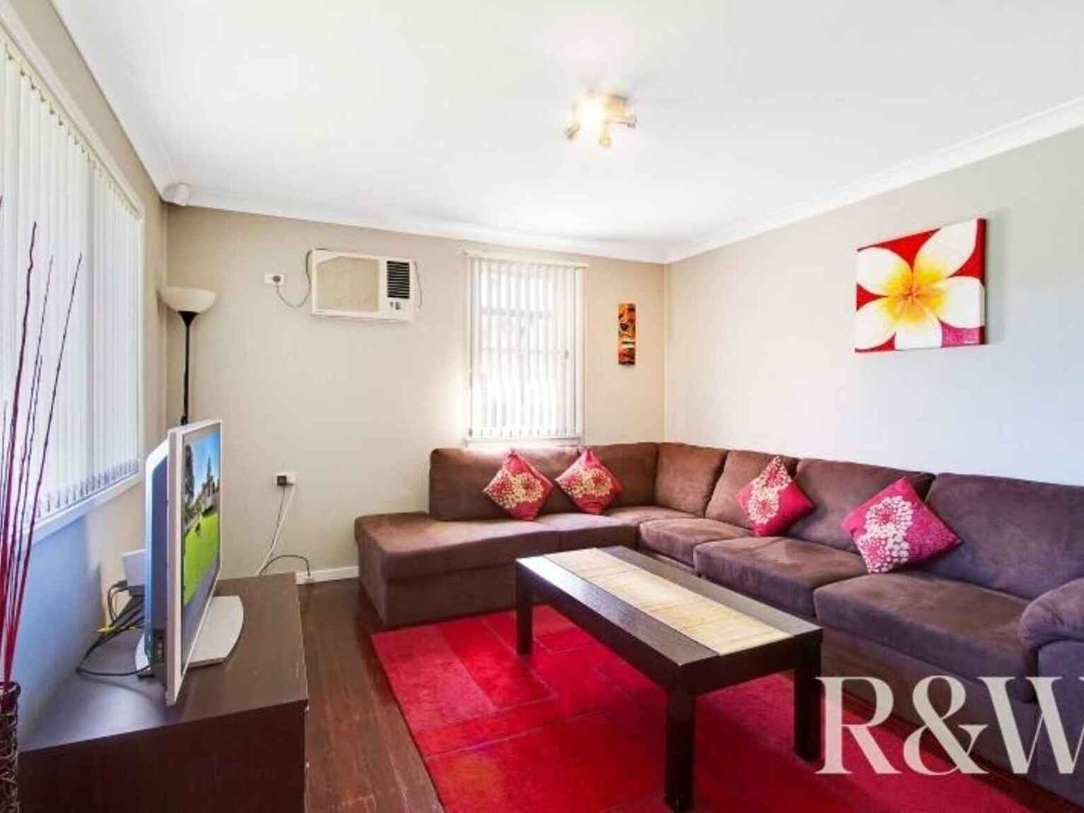 7 Luzon Avenue Lethbridge Park