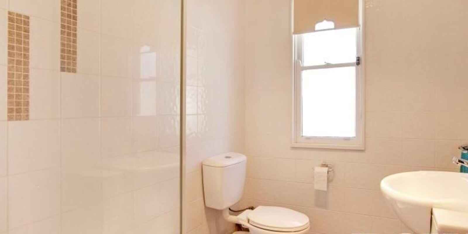 7 Luzon Avenue Lethbridge Park