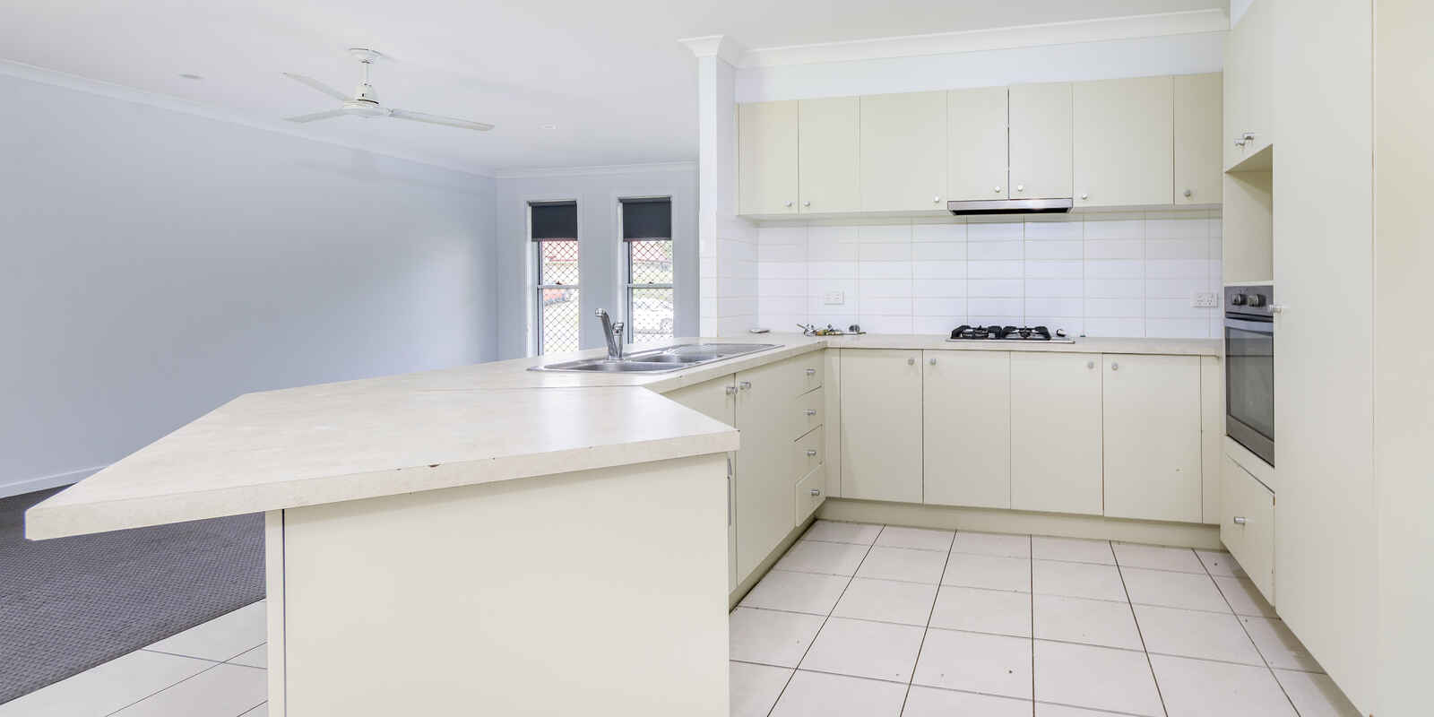 10 Peggy Road Bellmere