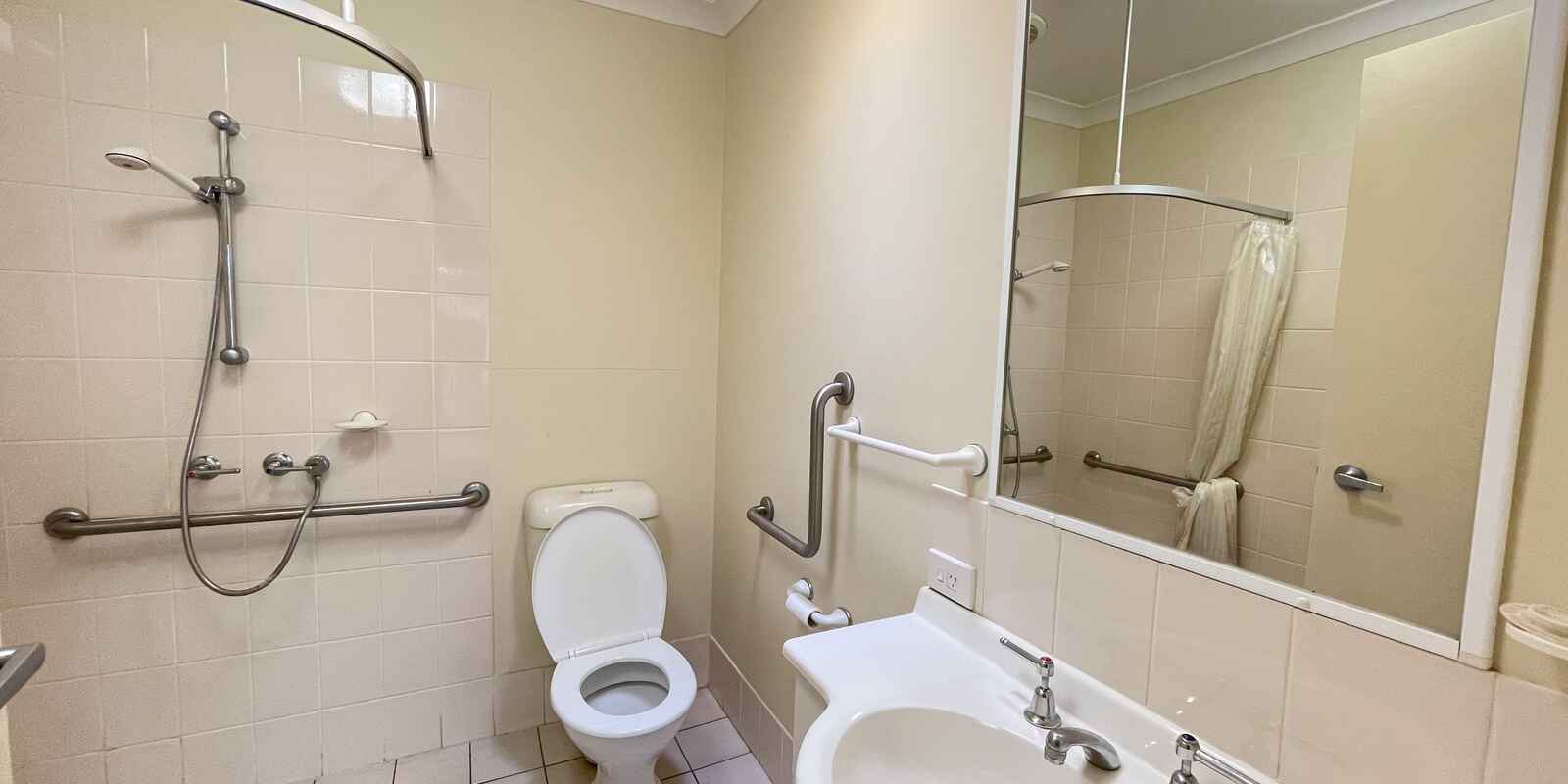 36/130-132 King Street Caboolture