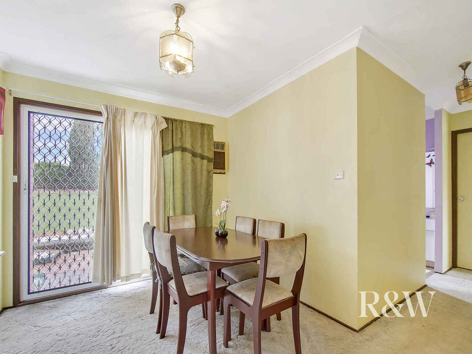 12 Verdi Glen St Clair