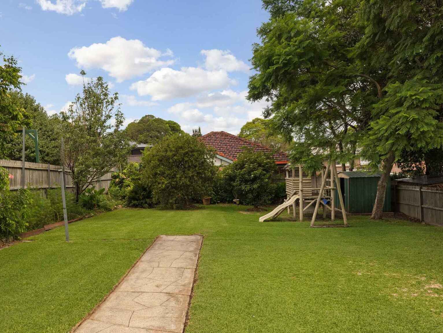 20 Nelson Road North Strathfield