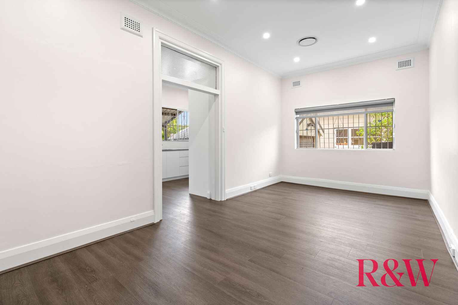 33 Shaftesbury Road Burwood