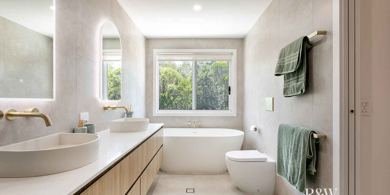 1 Crestview Drive Peregian Springs