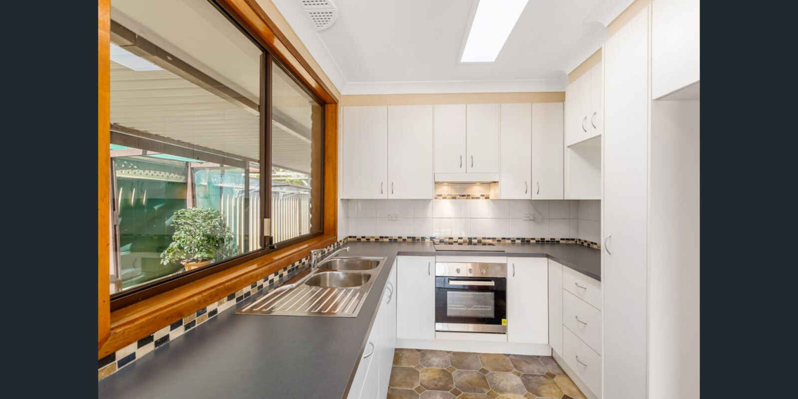 53 Compton Street Dapto