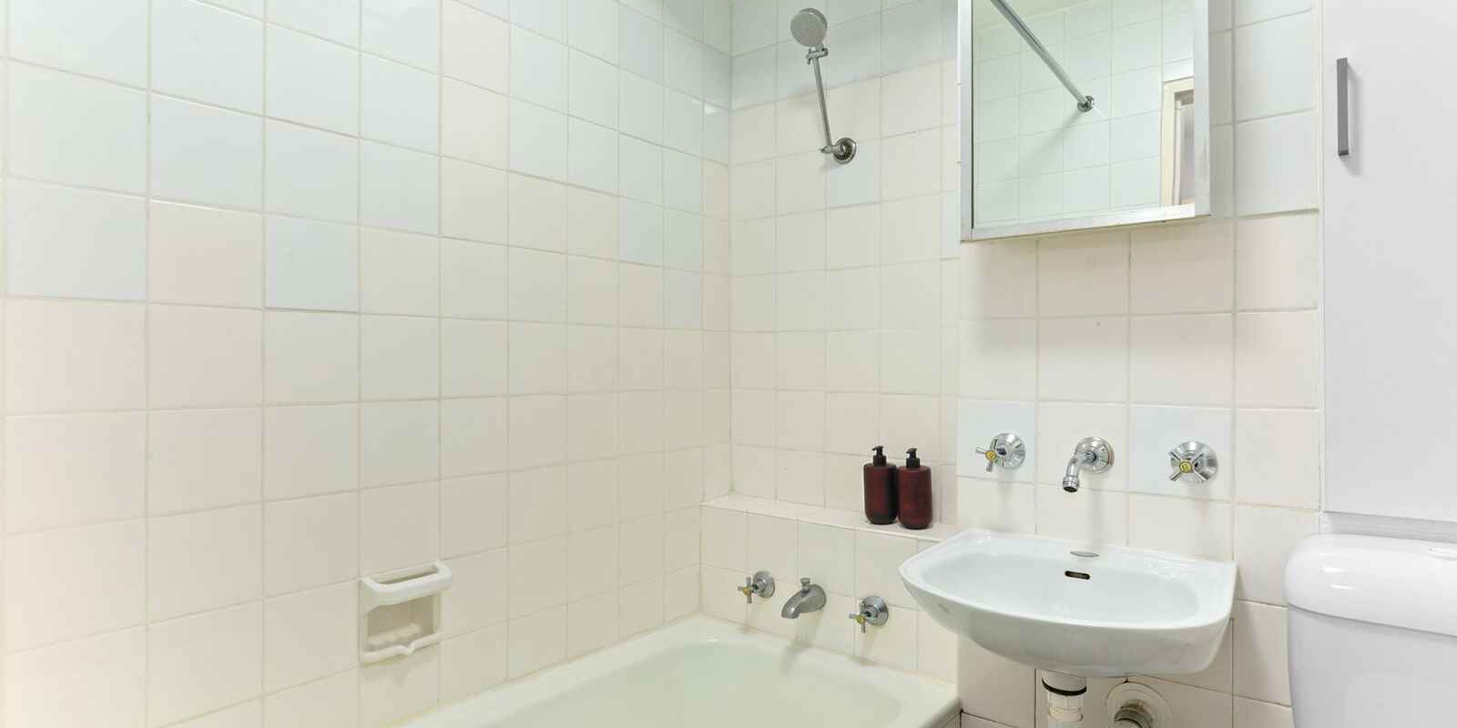 38/50 Roslyn Gardens Elizabeth Bay