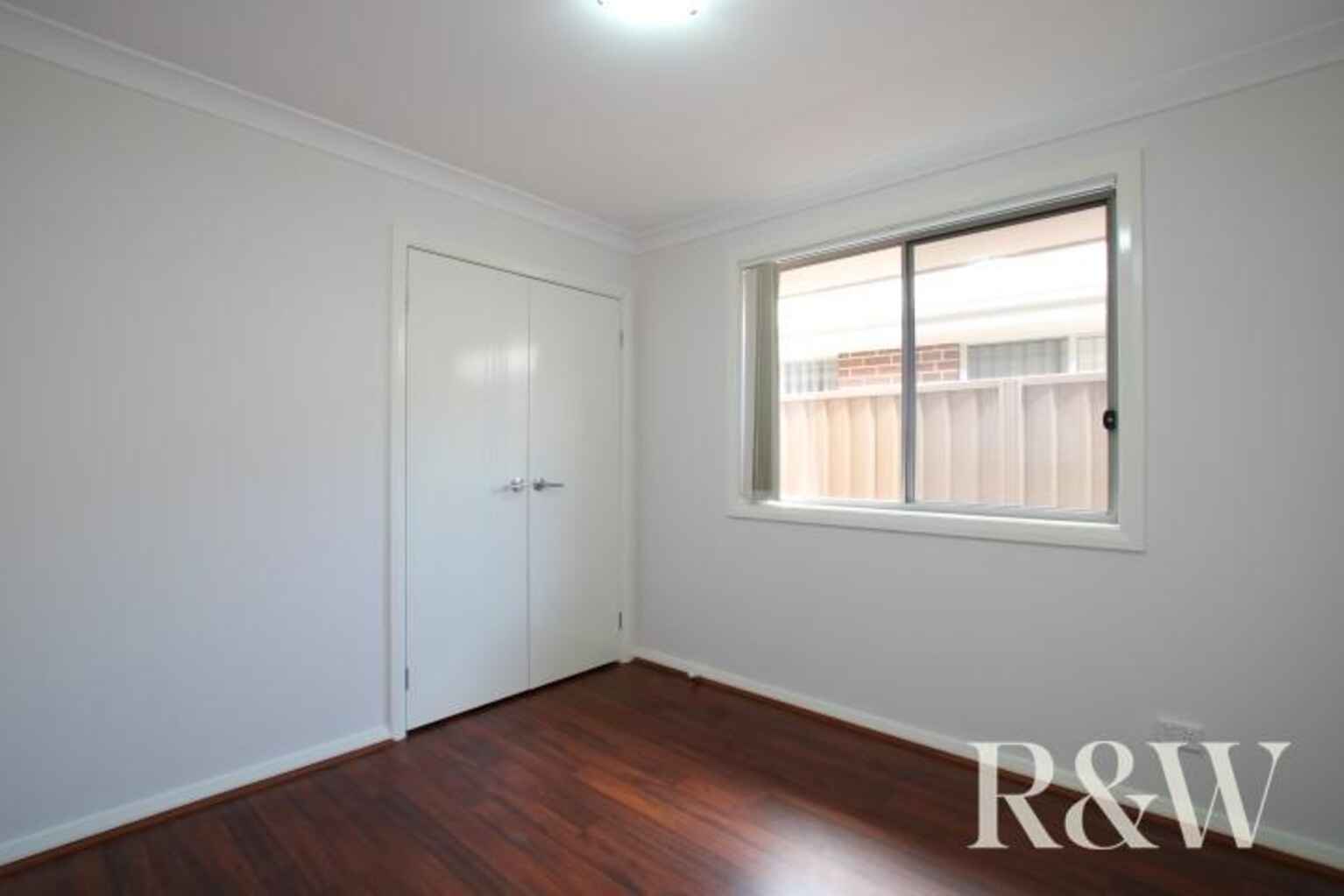 3b Binalong Road Jordan Springs