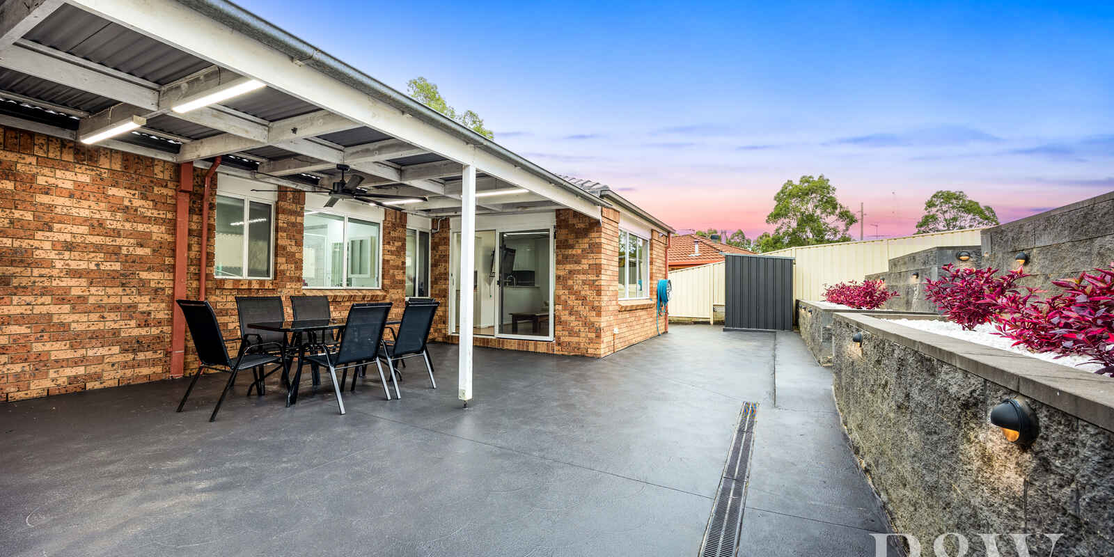 50 DOWNES CRESCENT Currans Hill 50 DOWNES CRESCENT Currans Hill