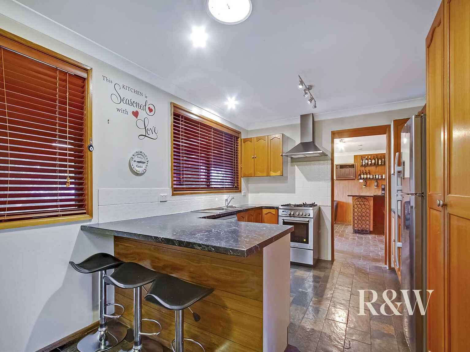 10 Ontario Avenue St Clair