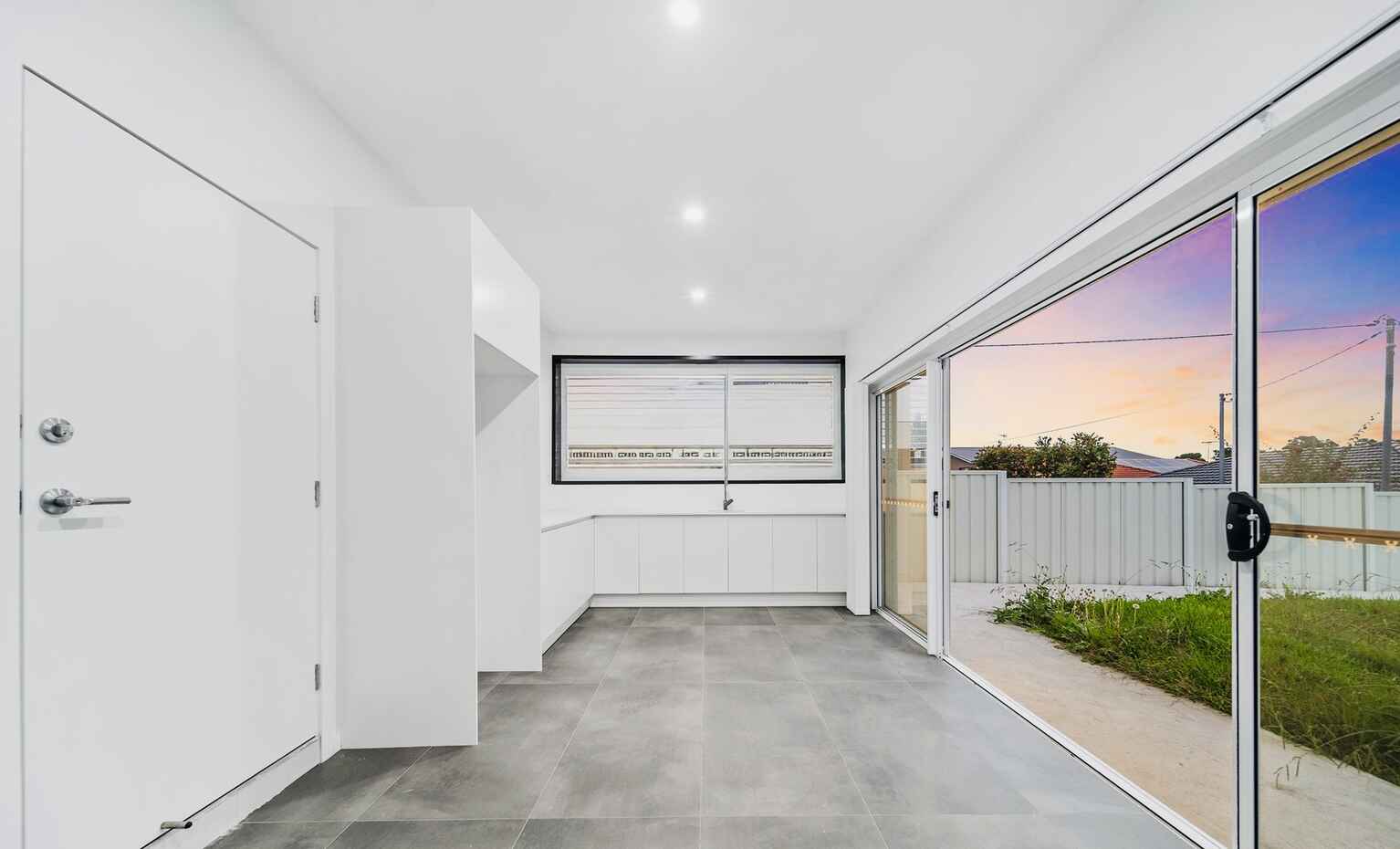 16 Anderson Avenue Mount Pritchard