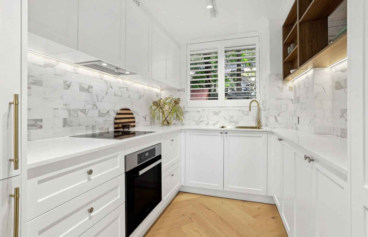 910/73 Victoria Street Potts Point 910/73 Victoria Street Potts Point