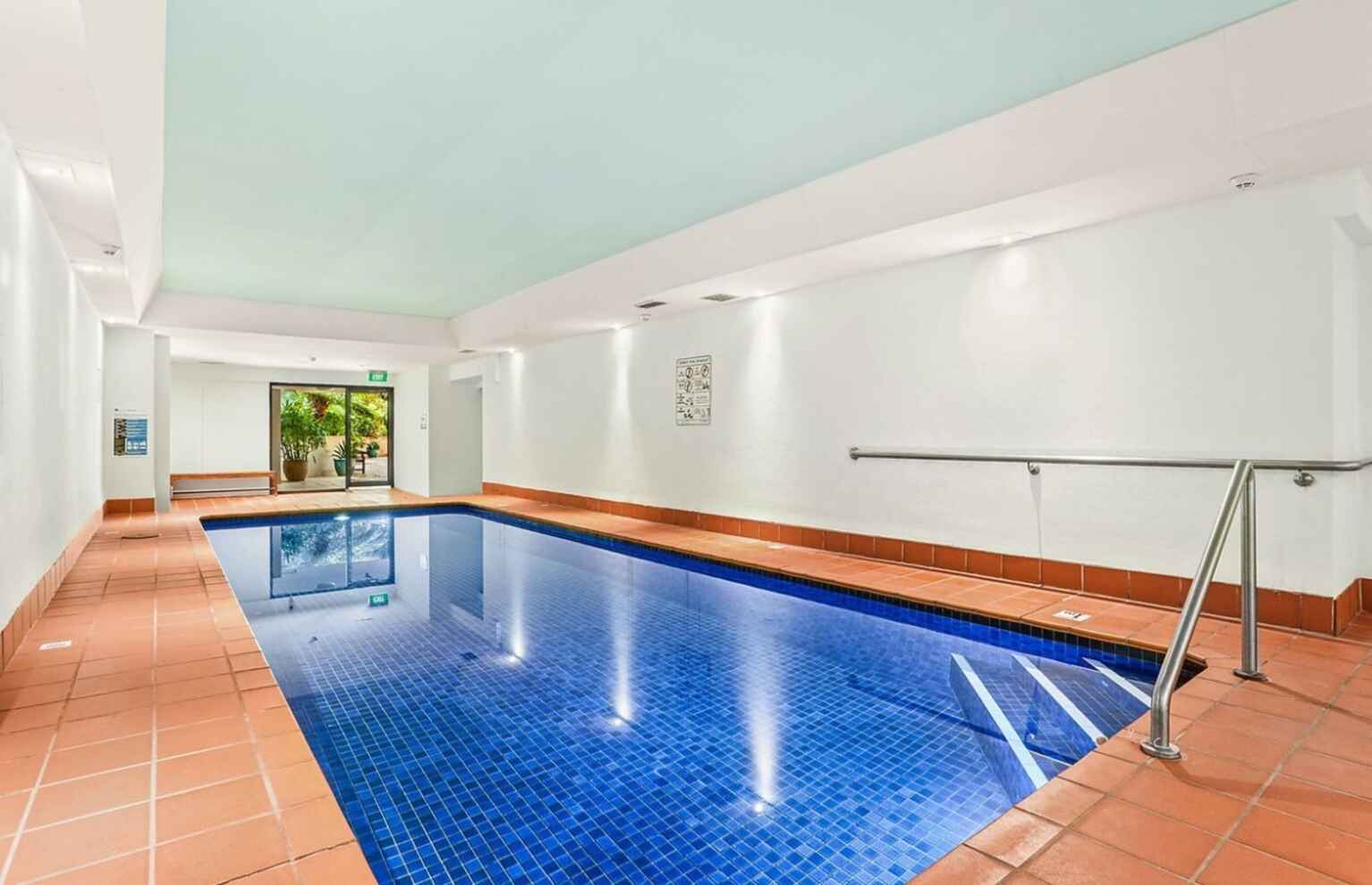 910/73 Victoria Street Potts Point 910/73 Victoria Street Potts Point