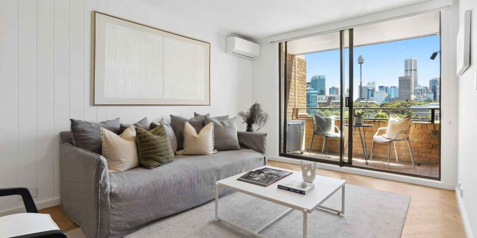910/73 Victoria Street Potts Point 910/73 Victoria Street Potts Point