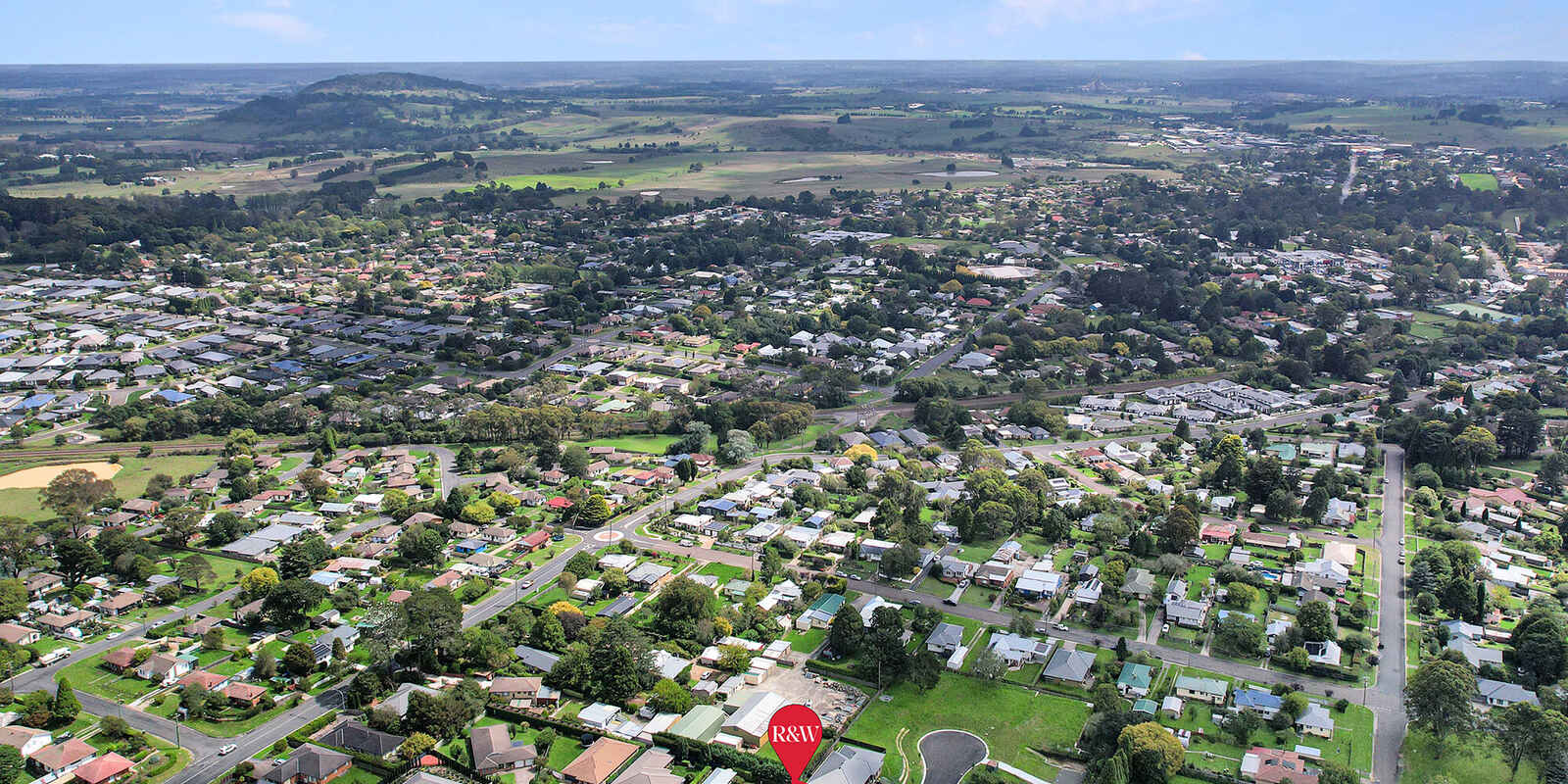 2 Lansdown Place Moss Vale 2 Lansdown Place Moss Vale