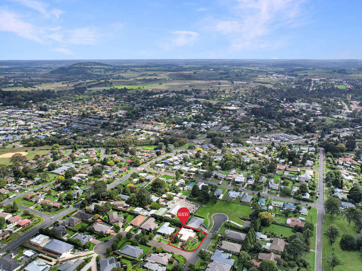 2 Lansdown Place Moss Vale 2 Lansdown Place Moss Vale