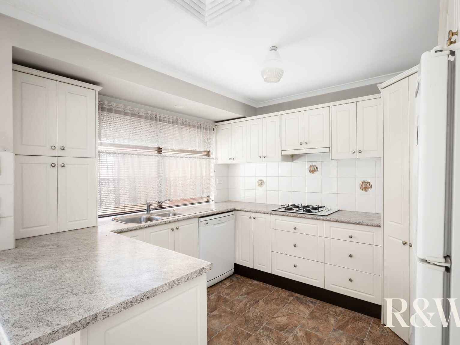 17 Polonia Avenue Plumpton 17 Polonia Avenue Plumpton