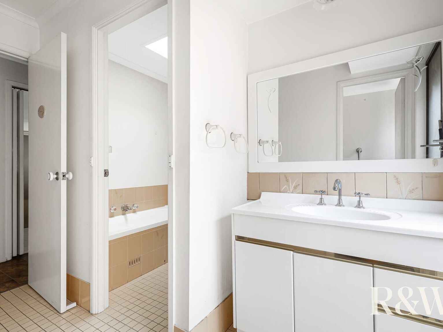 17 Polonia Avenue Plumpton 17 Polonia Avenue Plumpton