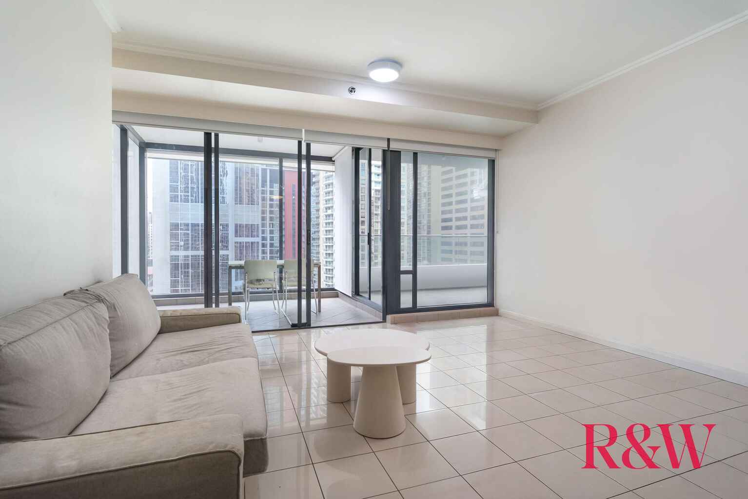 3011/91-95 LIVERPOOL STREET Sydney 3011/91-95 LIVERPOOL STREET Sydney