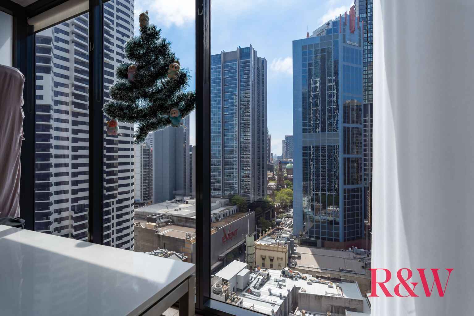 3011/91-95 LIVERPOOL STREET Sydney 3011/91-95 LIVERPOOL STREET Sydney