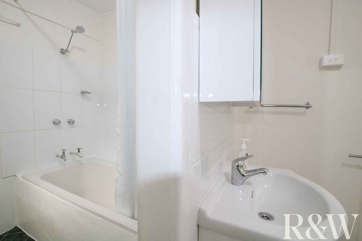 447 Wentworth Avenue Toongabbie