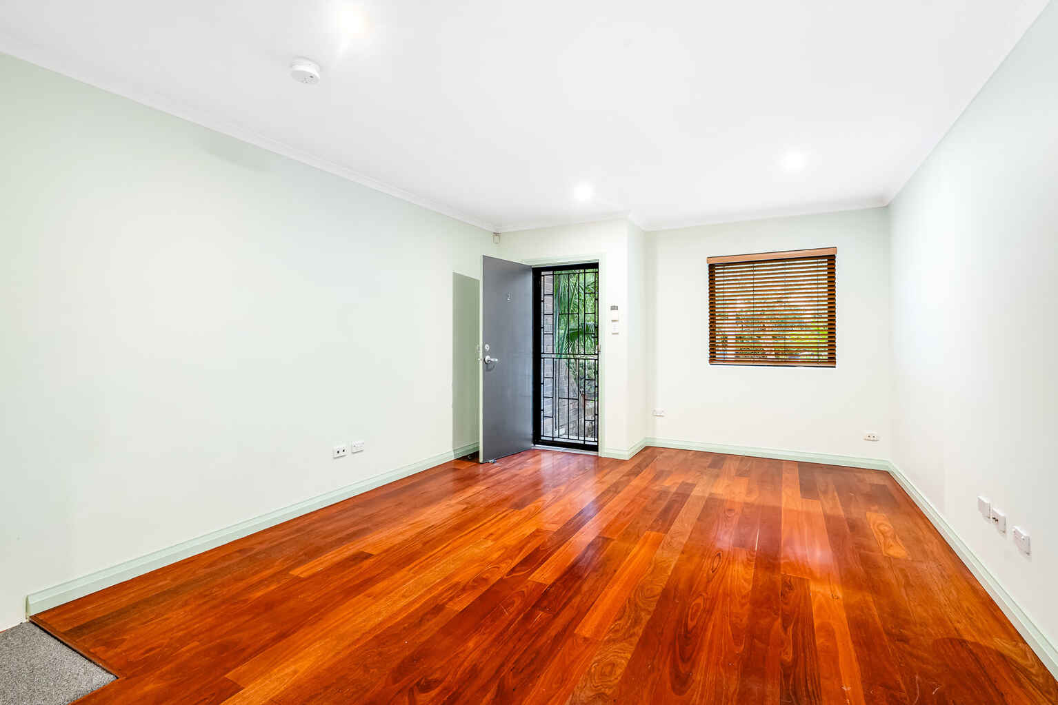 2/68-70 Ross Street Forest Lodge