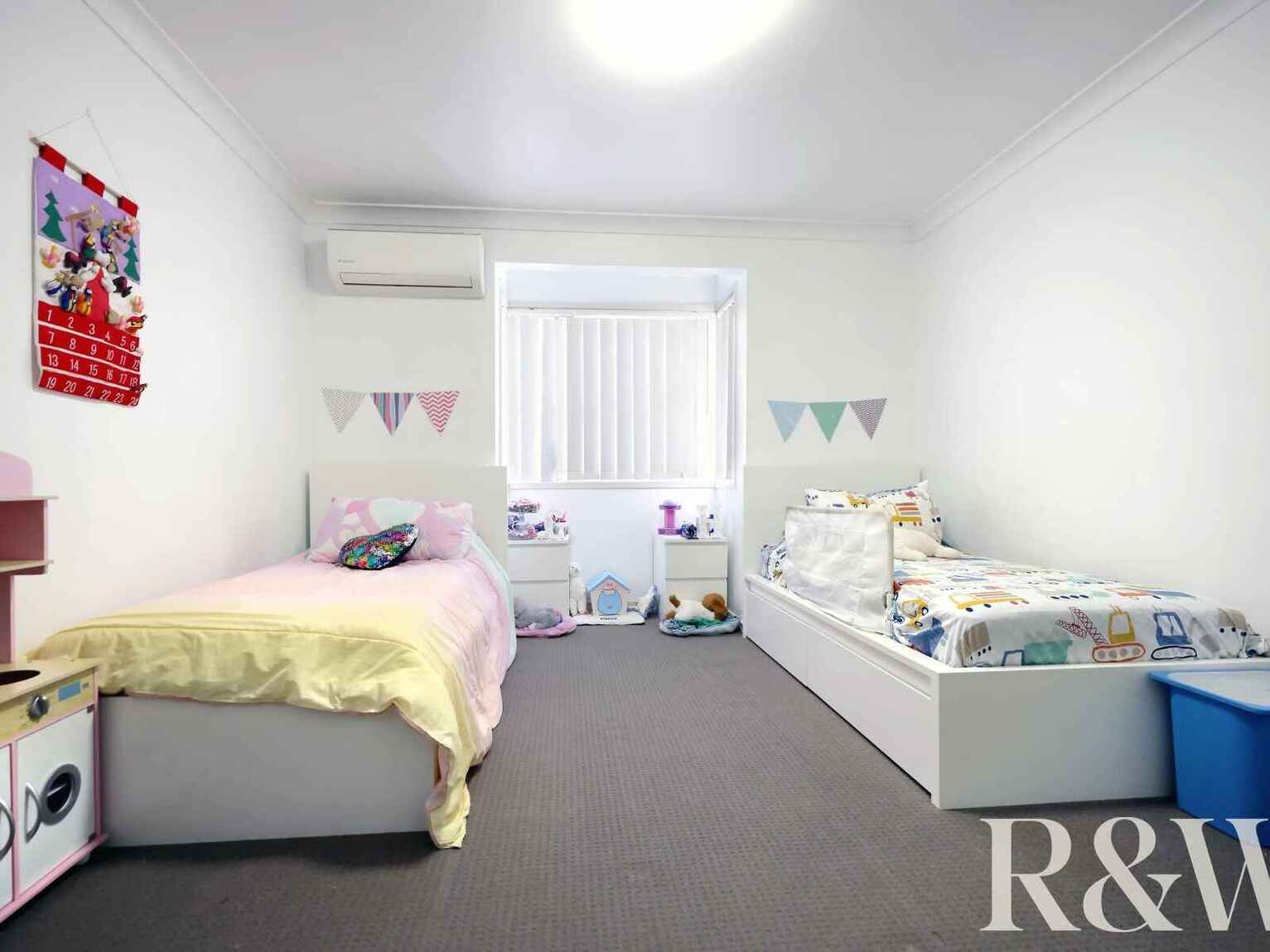 9/37 Binalong Road Pendle Hill