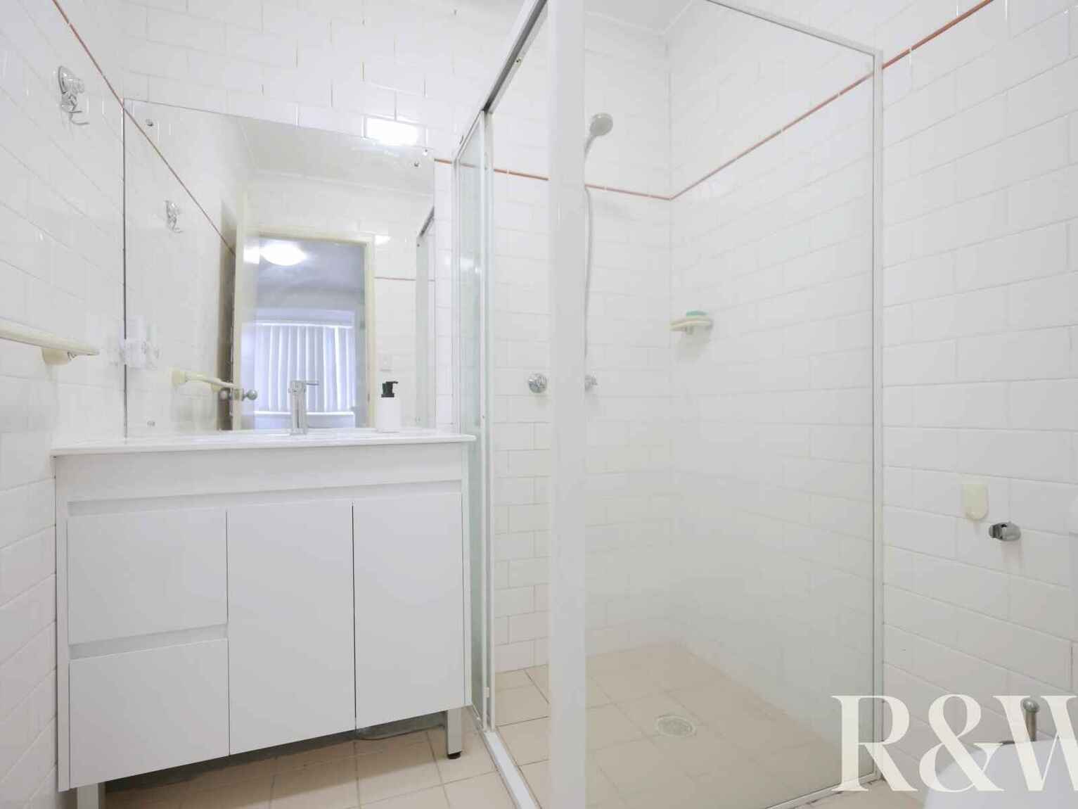 9/37 Binalong Road Pendle Hill