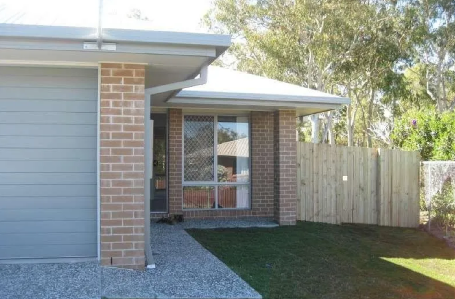 2/7 Hancock Street Caboolture